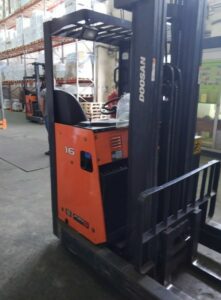 Электрический БУ ричтрак Doosan BR16JW-5